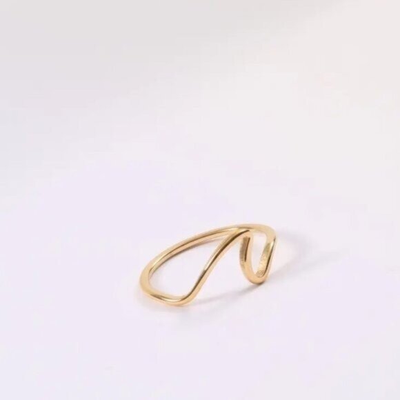 Gold Ring WATERPROOF Dainty Ocean Wave Gold Ring Surfer Girl Ring Non-tarnish - Picture 6 of 11